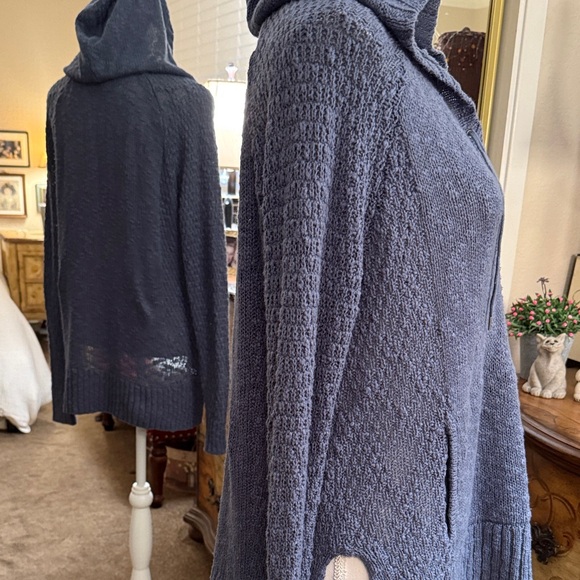 Roxy V-Neck Blue Hooded Sweater 100% Cotton - Picture 4 of 15